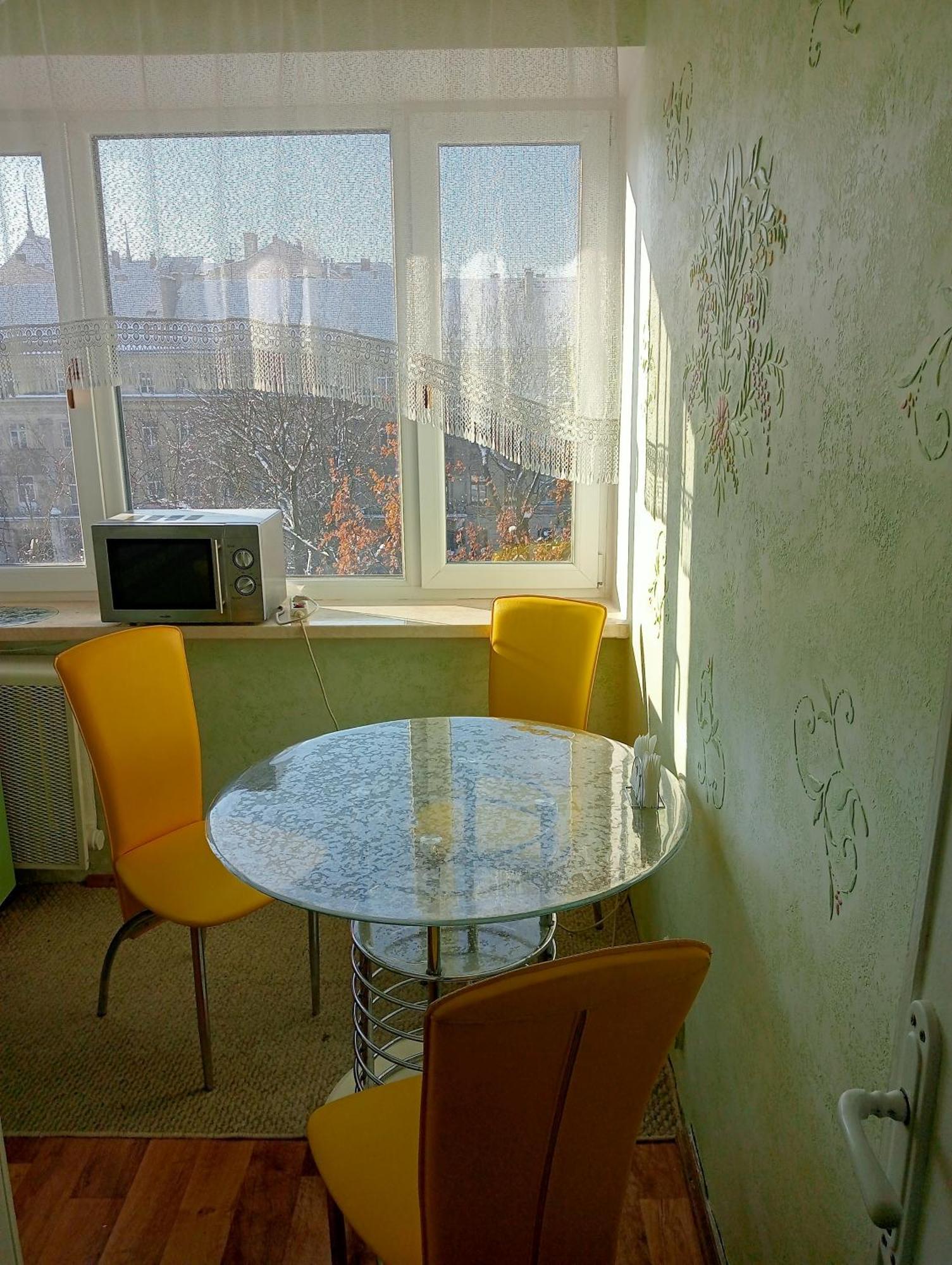 Apartment On Historical Center Of Львов Экстерьер фото